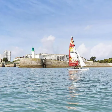 Face Ocean : T3 Au 9eme Avec Balcon-terrasse, Centre Et Ville, Confort - Fr-1-92-645 아파트 Les Sables-dʼOlonne