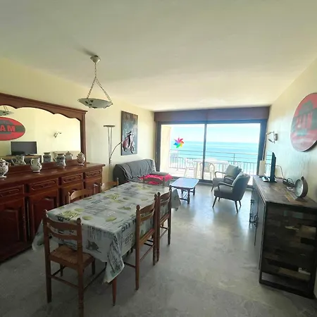 Face Ocean : T3 Au 9eme Avec Balcon-terrasse, Centre Et Ville, Confort - Fr-1-92-645